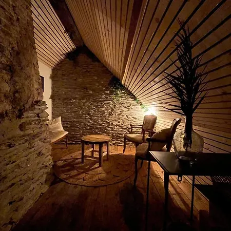 펜션 L'intemporel 라로셰안알데네