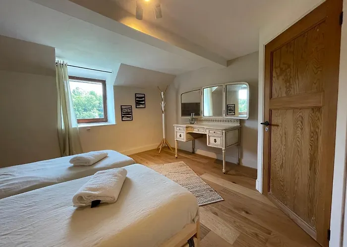 L'intemporel 別荘 ラ・ロシュ・アン・アルデンヌ